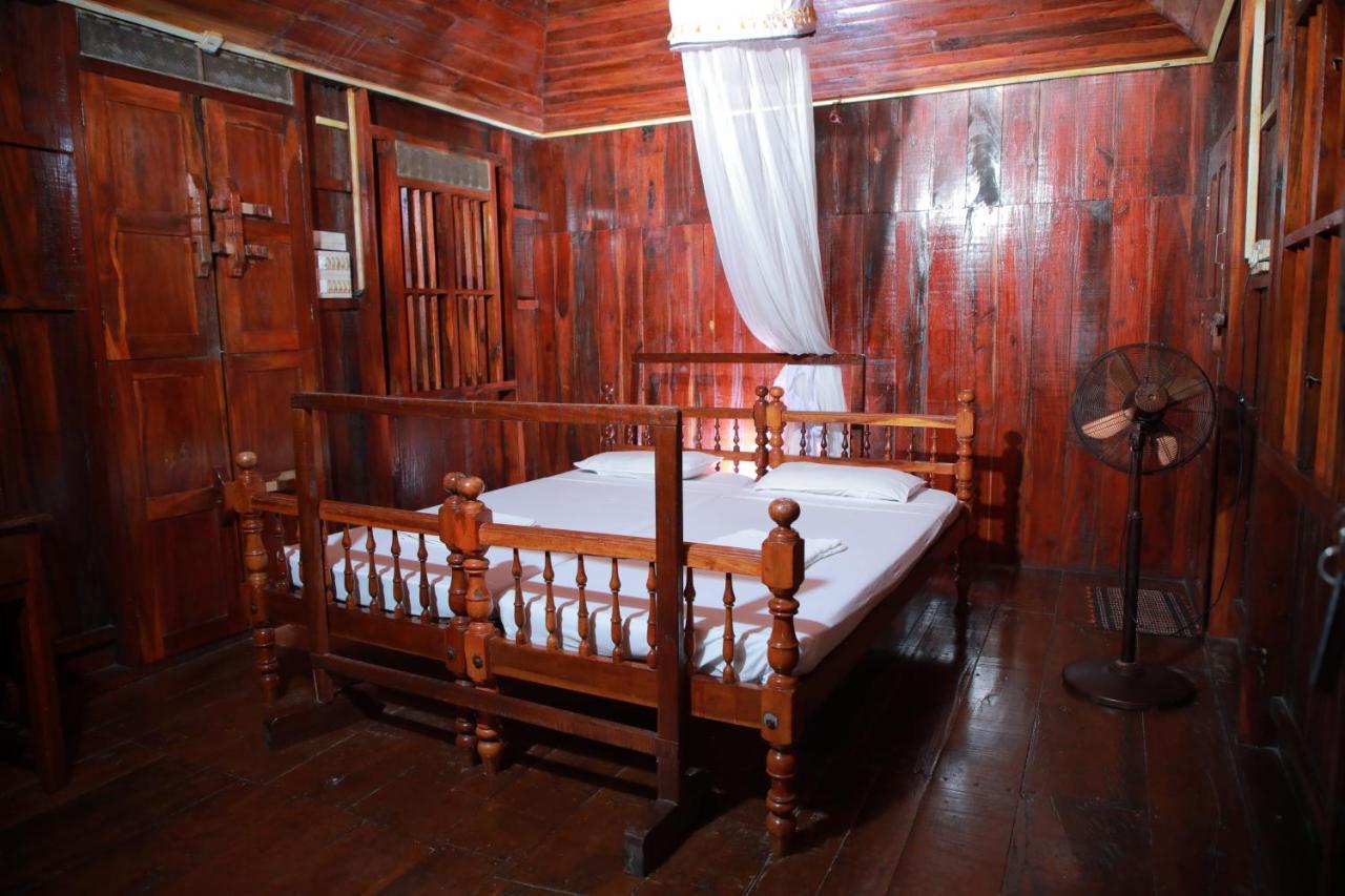 Malayalam Lake Resort Alappuzha Luaran gambar