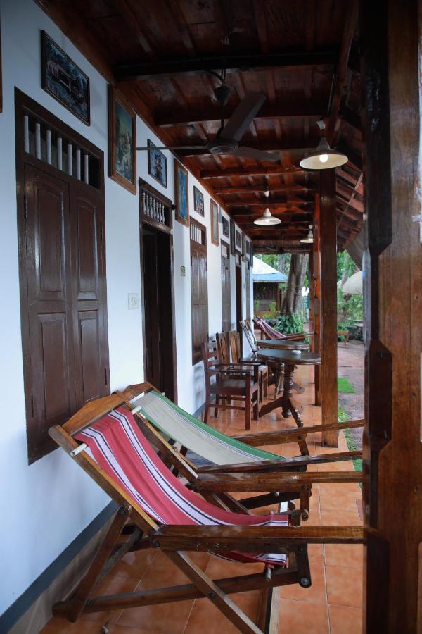 Malayalam Lake Resort Alappuzha Luaran gambar