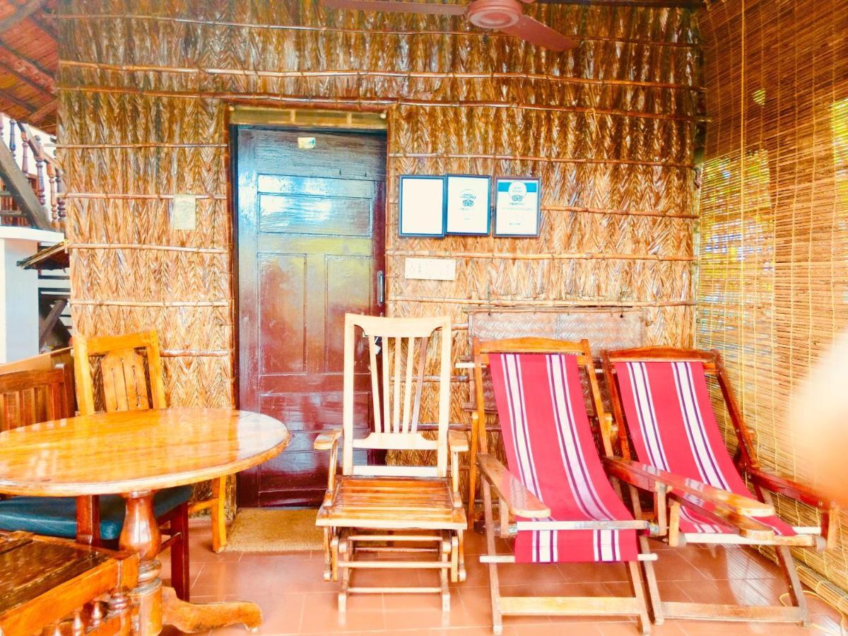 Malayalam Lake Resort Alappuzha Luaran gambar
