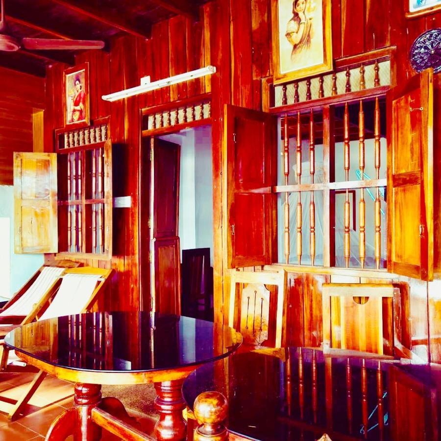 Malayalam Lake Resort Alappuzha Luaran gambar